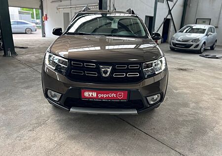 Dacia Sandero II Stepway Celebration NAVI