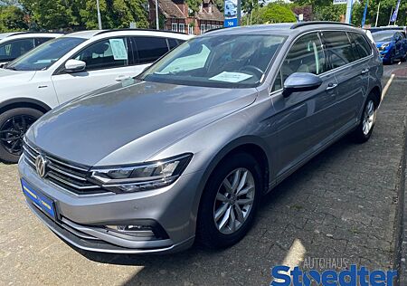 VW Passat Volkswagen 1.5 TSI Start-Stopp Business Automatik,