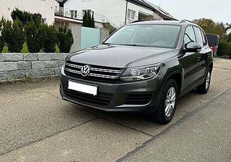 VW Tiguan Volkswagen 2.0 TDI SCR 81kW