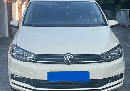 VW Touran Volkswagen 2.0 TDI SCR DSG Comfortline Taxi