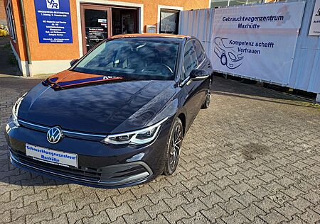 VW Golf Volkswagen VIII Lim. Style, HeadUp,Massage,LED