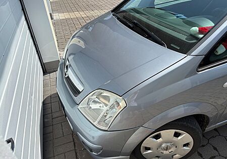 Opel Meriva 1.6 Klima/8-Fach/viele Neuteile