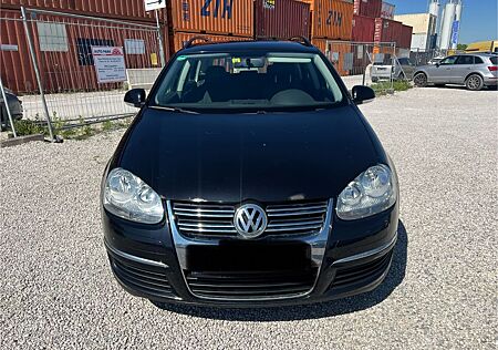 VW Golf Volkswagen V Variant Trendline