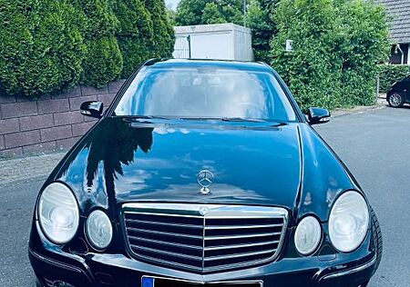 Mercedes-Benz E 320 CDI AVANTGARDE Avantgarde