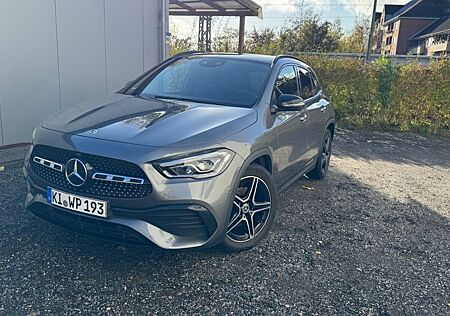 Mercedes-Benz GLA 200 AMG - Night Paket - Temp.