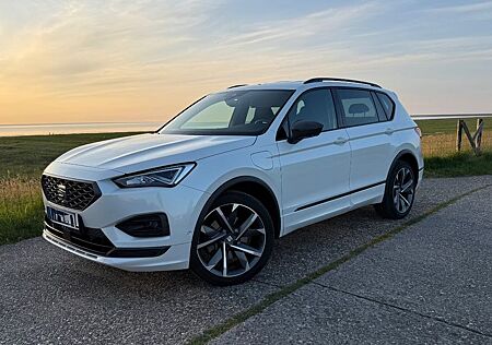 Seat Tarraco FR e-Hybrid AHK Garantie 2x20 Zoll