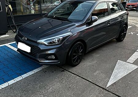 Hyundai i20 1.0 T-GDI 74kW DCT Active Trend Active Trend