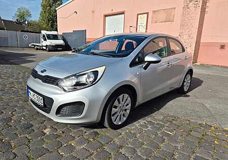 Kia Rio 1.4 Spirit Spirit