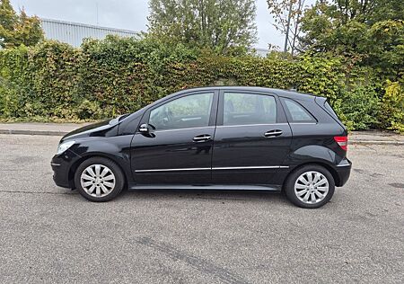 Mercedes-Benz B 170 Getriebe Automatik 51000 TÜV neu