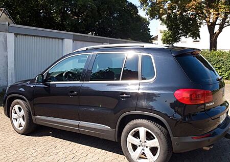 VW Tiguan Volkswagen 2.0 TDI BlueMotion Tec CUP Sport & St...