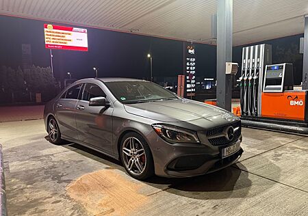 Mercedes-Benz CLA 180 Mercedes AMG Line