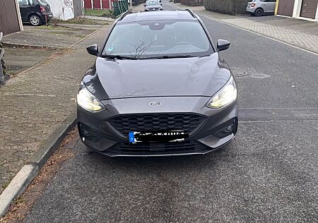 Ford Focus 1,5 EcoBoost 110kW ST-Line Turnier ST-Line