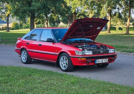 Toyota Corolla E9 Liftback 1,6GLi 4A-FE 105PS