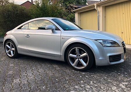 Audi TT Coupe 2.0 TFSI -
