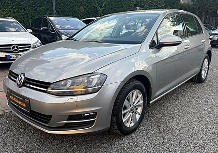 VW Golf Volkswagen VII Lim. Comfortline BMT*TÜV NEU*GARANTIE