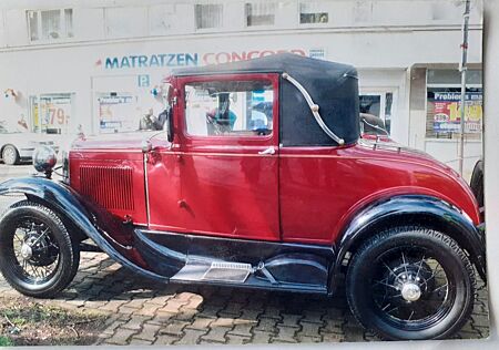 Ford A Baujahr 1930 Cabrio Coupé