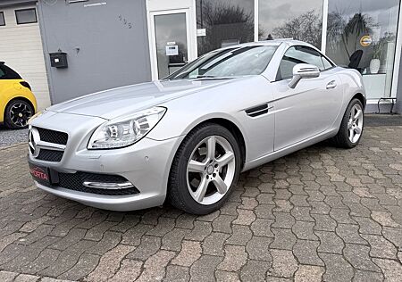 Mercedes-Benz SLK 200 BlueEffi./XENON/NAVI/LEDER/SHZ/AIRSCARF