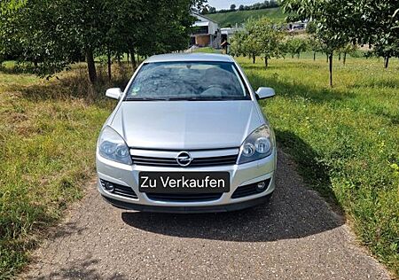 Opel Astra 1.4 Twinport Edition