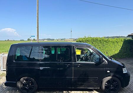 VW T5 Multivan Volkswagen 2.5 TDI, 2 Schiebet., AHK, ATM 95'km