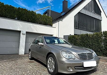 Mercedes-Benz C 180 KOMPRESSOR Automatic 63.700KM