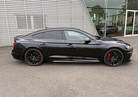 Audi RS5 tiptr.quat. Carbon+Keramik+B&O+Vmax280