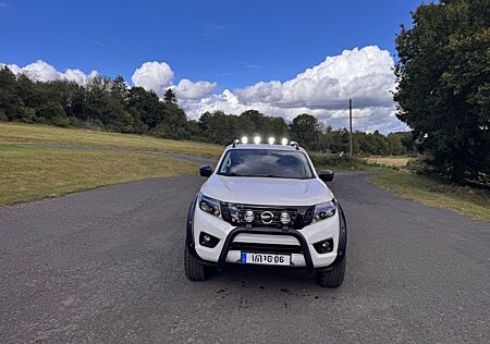 Nissan Navara NP300