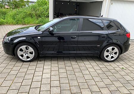 Audi A3 2.0 TFSI quattro S line Sport. Sportback ...