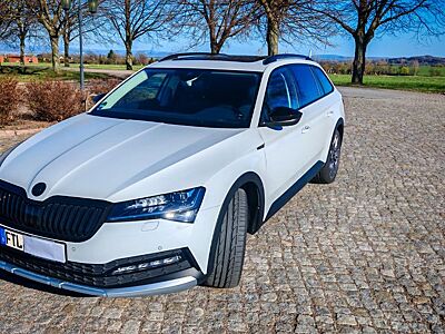 Skoda Scout 4x4 2.0 TDI DSG mit PANO ACC 360 ° + Gar.