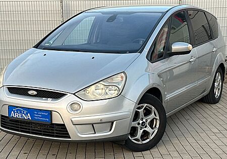 Ford S-Max Titanium