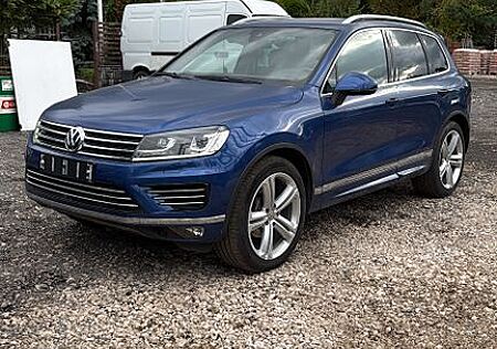 VW Touareg Volkswagen 3.0 V6 TDI SCR Tiptronic Executive E...