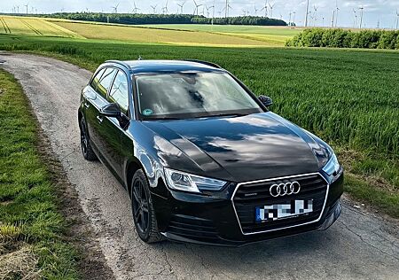 Audi A4 2.0 TDI 140kW ultra S tron. design Avant ...