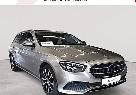 Mercedes-Benz E 300 de T 9G-TRONIC Ava Burmester HuD