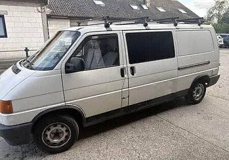 VW T4 Caravelle Volkswagen 2.0 Lang TÜV 2027