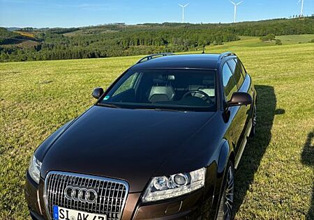 Audi A6 Allroad 3.0TDI (DPF) quattro tiptronic -