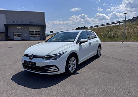 VW Golf Volkswagen VIII Lim. 2.0 TDi Active ACC Navi DAB Cam