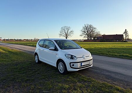 VW Up Volkswagen ! 1.0 75 PS high ! (5 L Benzin)