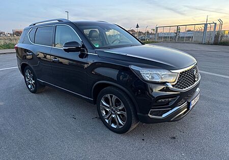 SsangYong Rexton 2.2 Diesel e-XDi 220 Sapphire 4WD AT ...