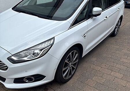 Ford S-Max 2,0 EcoBoost 176kW Titanium Automatik ...