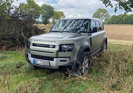 Land Rover Defender 2.0 D240 First Edition 110 First Ed...