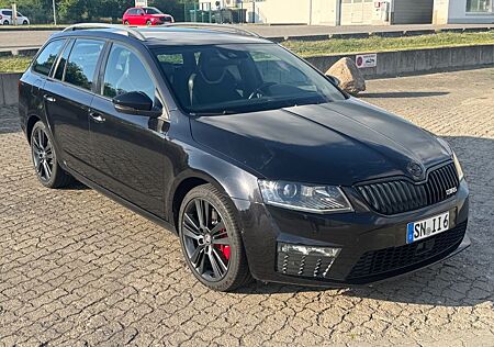 Skoda Octavia 2.0 TDI DSG RS Combi!AHK!TÜV neu!