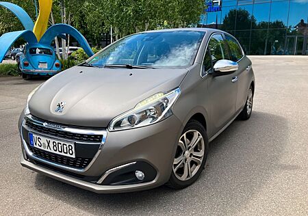Peugeot 204 Verkauf nur an Gewerbe!! Peugot PureTech 110