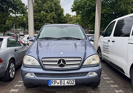Mercedes-Benz ML 270
