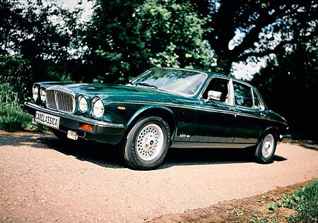 Jaguar Daimler Double Six V12 5,3l
