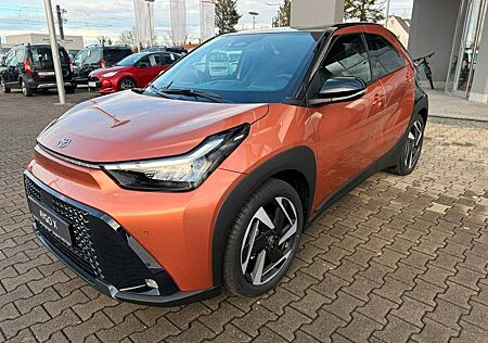 Toyota Aygo (X) Lounge 1.5l Hybrid*PDC,SHZ,Teilleder*