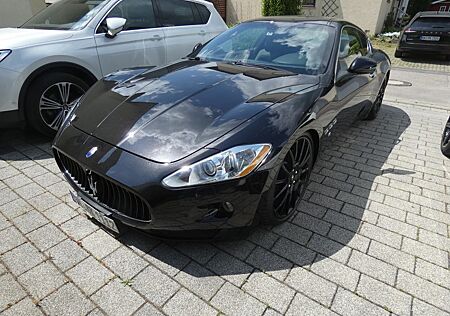 Maserati GranTurismo 4.7 V8 S Automatik S