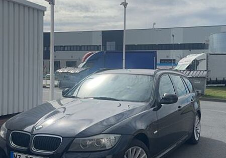 BMW 320d Touring Edition Exclusive Edition Exclusive