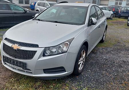 Chevrolet Cruze Basis
