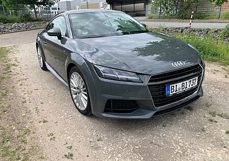 Audi TT Coupe 1.8 TFSI -