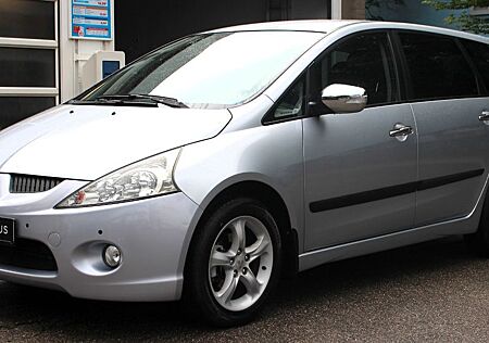 Mitsubishi Grandis 2.4 Intense Aut. 6-SITZER* STANDHEIZUNG