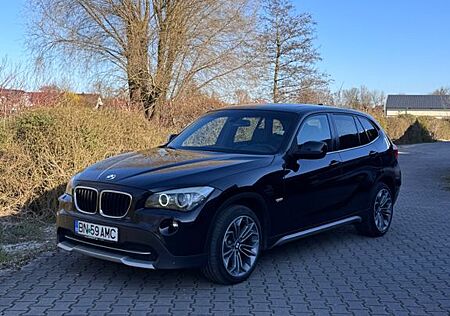 BMW X1 xDrive23d M Paket ahk,tempomat,Panorama,Navi